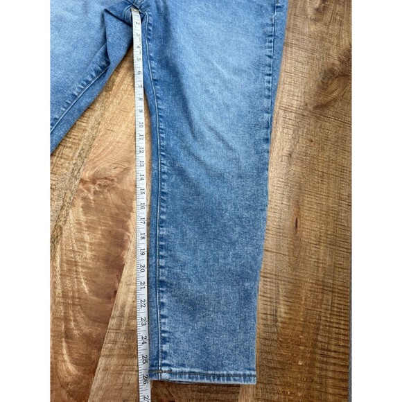 Old Navy Women's High Rise OG Straight Jeans Secret Smooth Extra Stretch Pockets - Picture 8 of 10